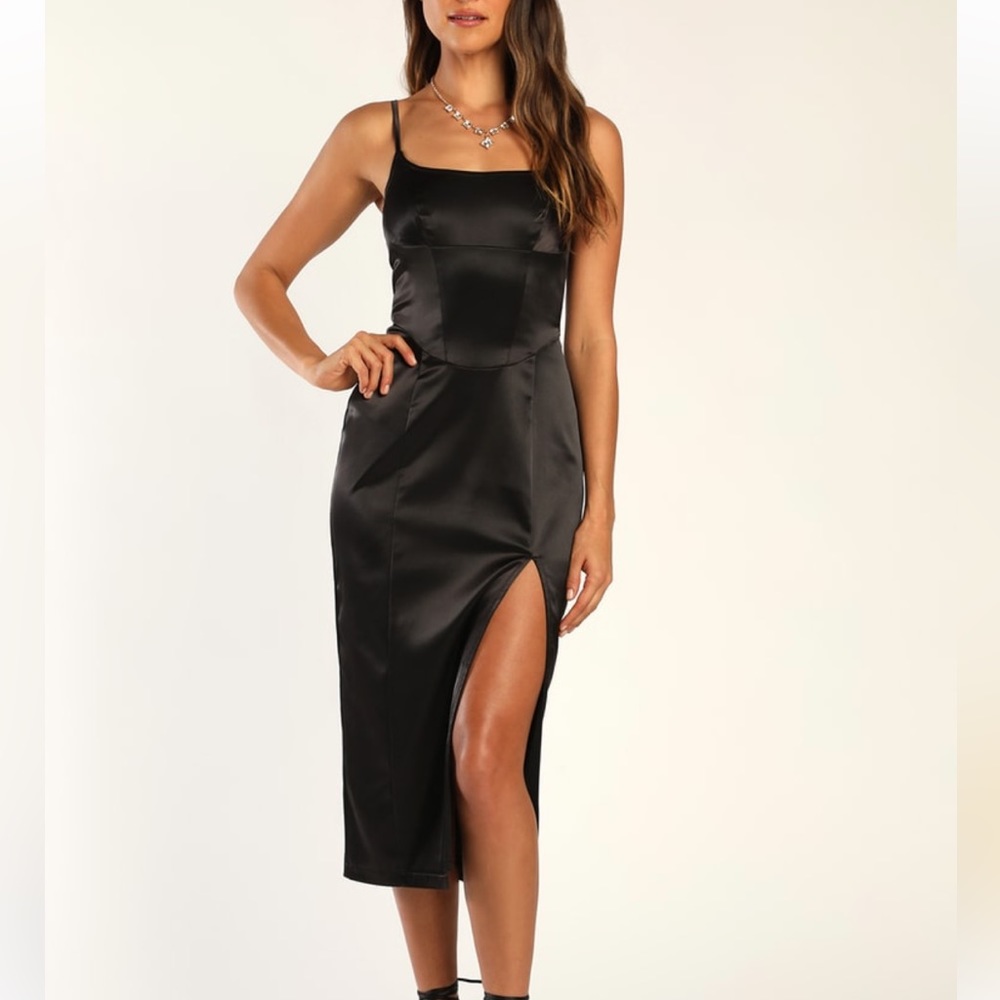 Lulu’s Satin Bustier Midi Dress Medium